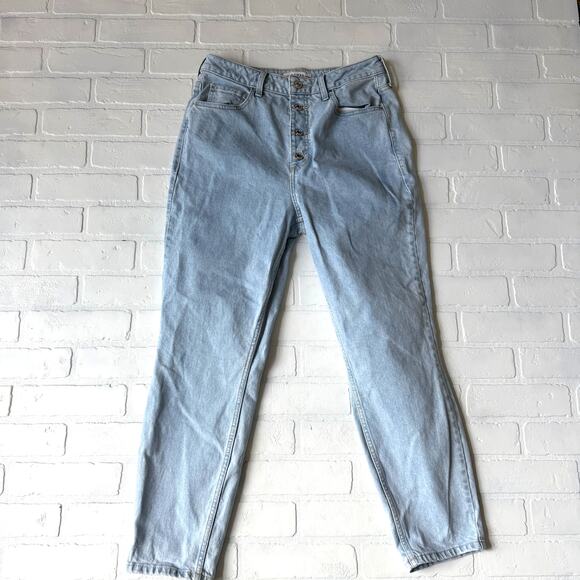 Guess Women's 90's Mom Skinny Light Wash Denim Jeans sz US 30/8 - Picture 1 of 6